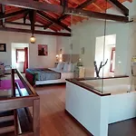 לינה וארוחת בוקר Artvilla