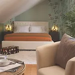 Artvilla 4*