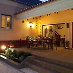 Bed & Breakfast Artvilla 4*