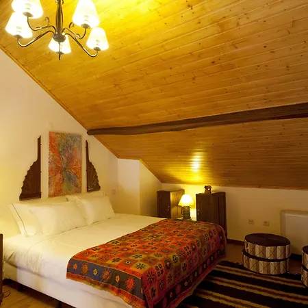 Artvilla Bed & Breakfast Cadaval