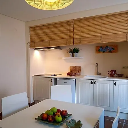 Artvilla Alojamento de Acomodação e Pequeno-almoço 4*