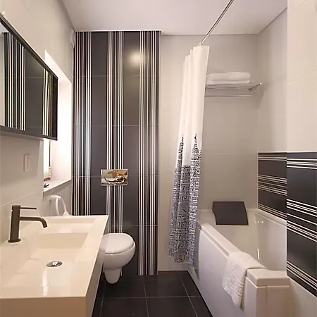 Bed & Breakfast Artvilla 4*