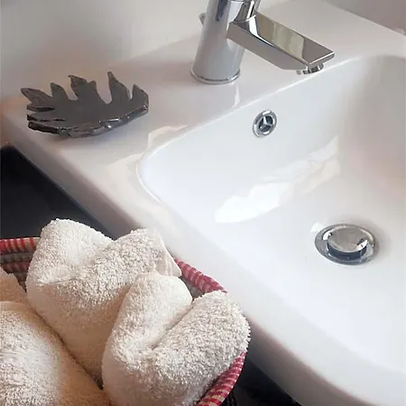 Bed & Breakfast Artvilla 4*