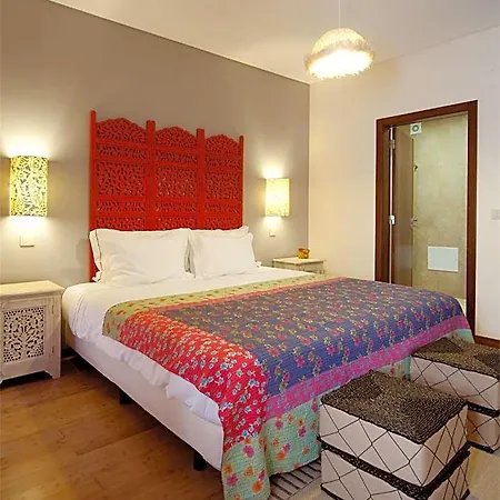 Bed & Breakfast Artvilla Cadaval