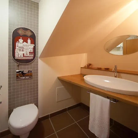 Artvilla Frühstückspension 4*