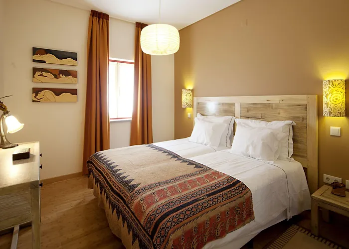 Alojamento de Acomodação e Pequeno-almoço Artvilla